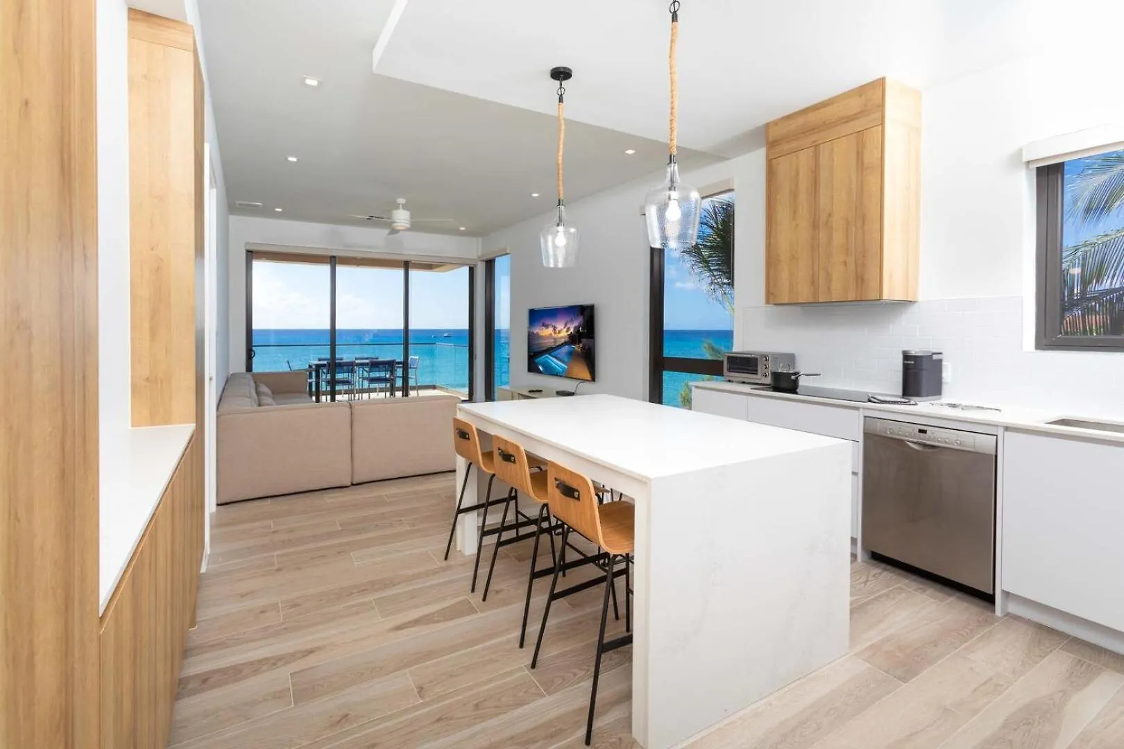 Seadreams 4 - Luxury Condo With Shared Pool, Hot Tub, Rooftop Lounge West Bay Kajmanské ostrovy