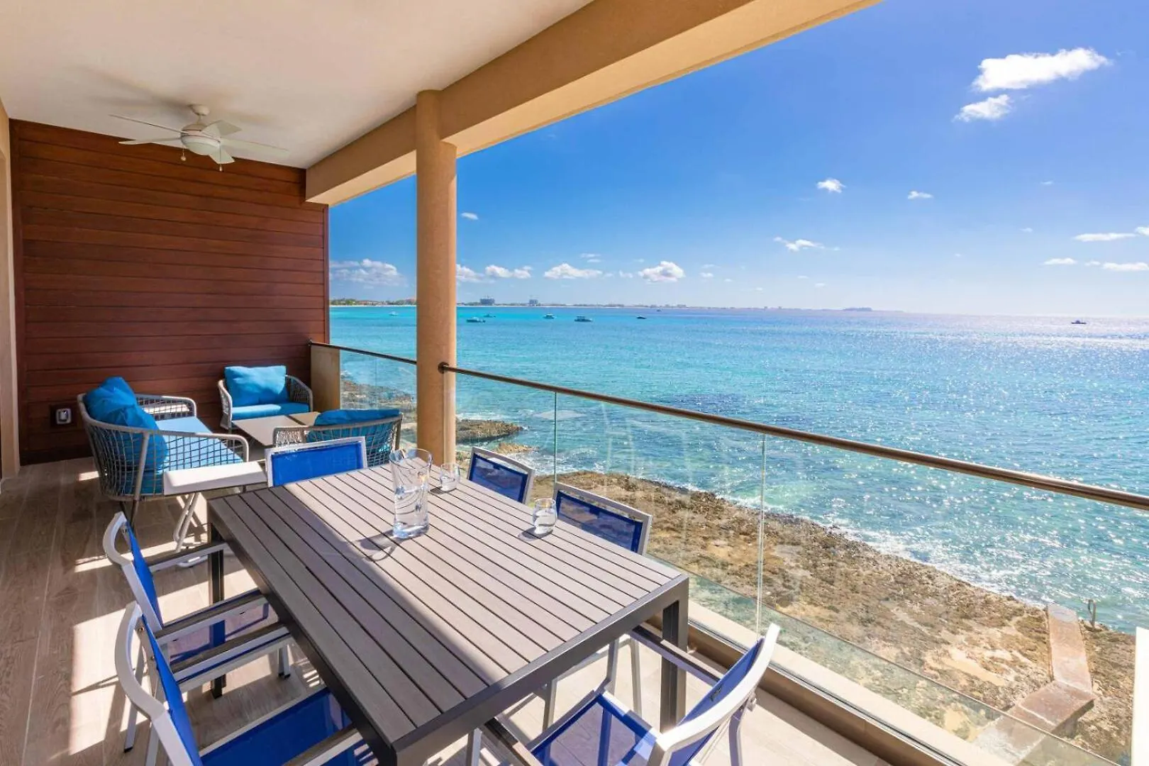 Seadreams 4 - Luxury Condo With Shared Pool, Hot Tub, Rooftop Lounge West Bay